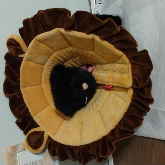 SOFT RECOVERY/MEDICAL COLLAR FOR DOG NWOT - Picture 6 of 6